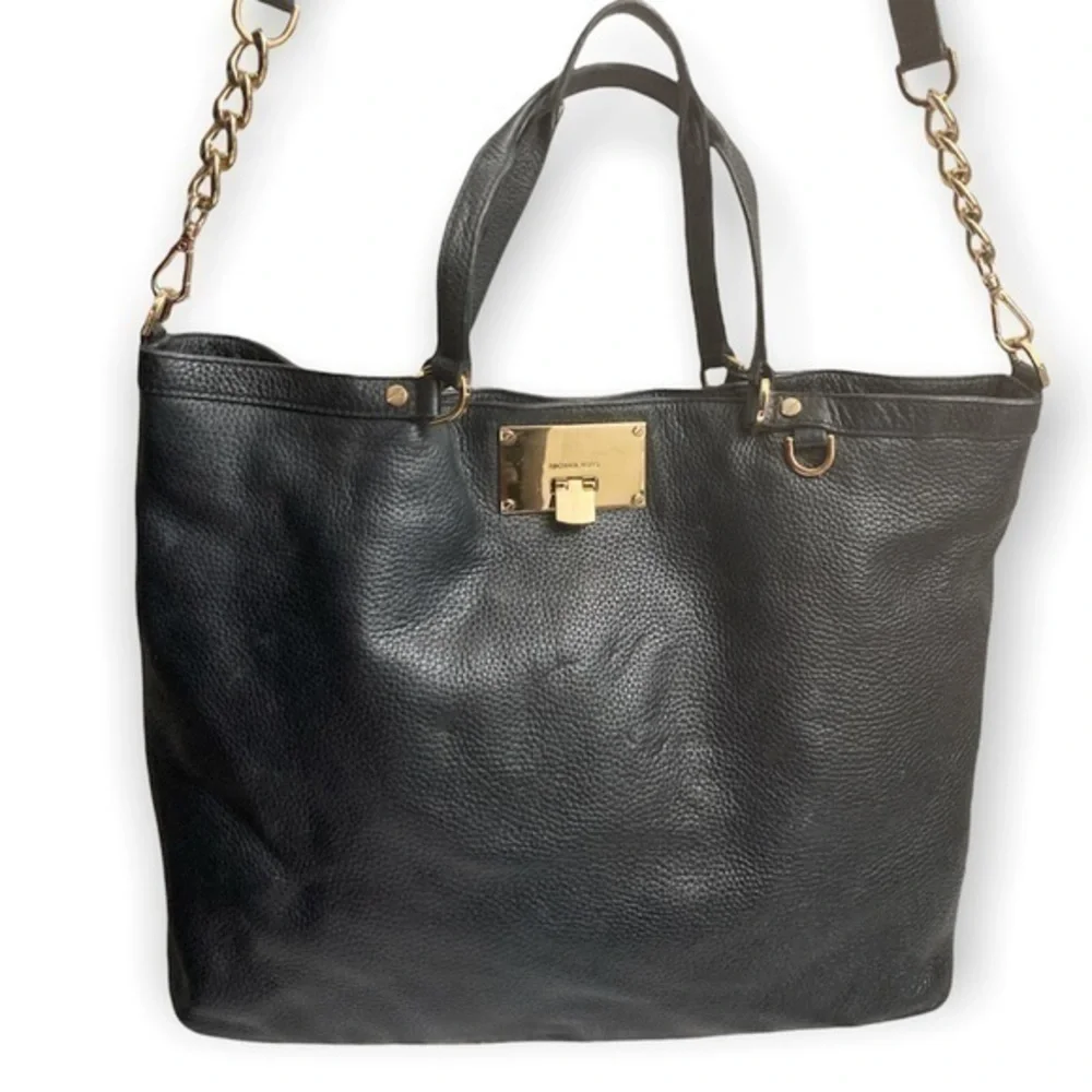 Michael kors black leather two way bag